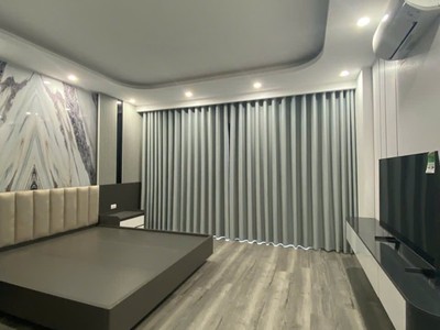  ngọc thuỵ - long biên - lô góc 2 mặt thoáng - thang máy xịn - full nội thất - ô tô vào nhà - 4