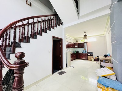 Bán nhà 4 tầng, 60m , 4pn, 5wc, 7,05  tỷ, p. phước long b, q.9, sổ hồng 3