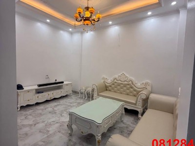 Nhà minh khai ngay đầu ngõ thông chủ xây đẹp 5 tầng có thang máy 1