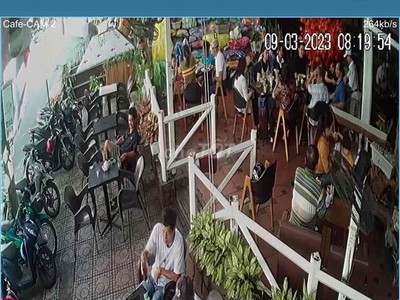 Sang nhượng quán coffee   vị trí đắc địa góc ngã tư chi lăng   phạm hùng 2