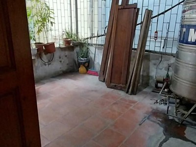 Cho thuê nhà ngõ 155 chợ khâm thiên, 3 tầng x 35m2, 3 pn, 9.8 triệu 4