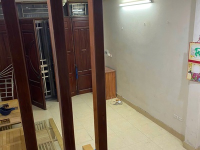 Cho thuê nhà ngõ 108 đông thiên, 5 tầng x 30m2, 3 ngủ, 8.5 triệu 1