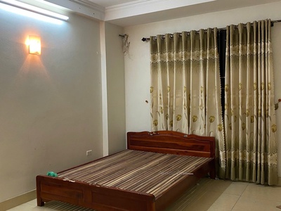 Cho thuê nhà ngõ 108 đông thiên, 5 tầng x 30m2, 3 ngủ, 8.5 triệu 4