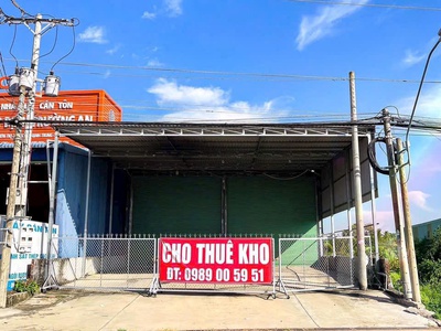 Cho thuê nhà kho xưởng mặt tiền đường tỉnh lộ 833, long an. 3