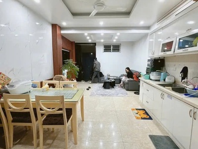 Bán nhà  thịnh quang 47m2.  5 tầng. măt tiền4.3m. giá  8.5 tỷ  đống đa 1