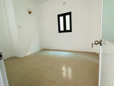 Nhà nở hậu đẹp 37m , 4pn   hẻm 4m, giáp q1   giá mềm 4.1 tỷ 2