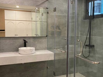 Tôi cho thuê nhà kd, vp, nhà hàng,vỉa hè, 104m2- 5t, thành công 30 tr 2