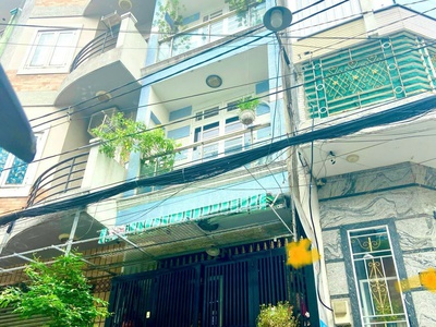 Cần bán nhà gấp tại quận 11 địa chỉ: hàn hải nguyên, quận 11, tp hcm 0