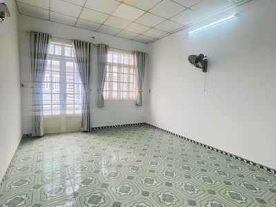 Bán nhà gò vấp gần nguyễn tư giản, bùi quang là, 3 tầng, shr, chỉ 6 tỷ 3 tl 4
