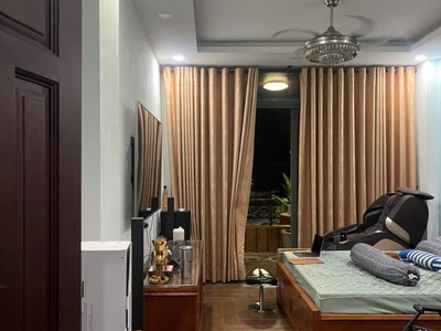 Bán nhà 5 tầng 65m2, trần hưng đạo, q.1, 27 tỷ, sổ hồng 2