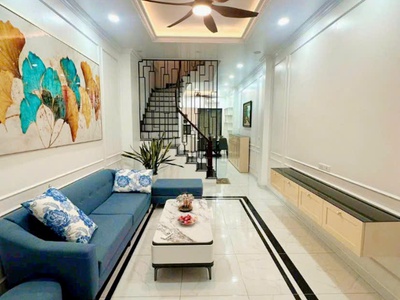 Bán nhà lạc long quân   5 tầng   full nội thất tiền tỷ   15m ra ô tô tránh  ngõ nông rộng - 8.6 tỷ 0