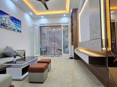 Nhà đẹp- full nội thất-phố kim giang- kđt đại kim 0
