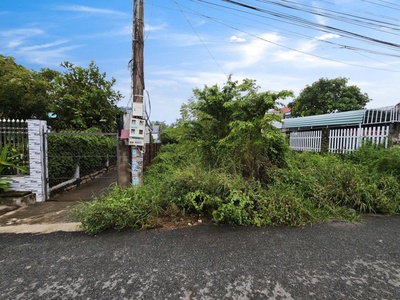 Chính chủ bán đất mặt tiền đường nhựa ngay chợ tân hoà, phú mỹ, brvt. 0