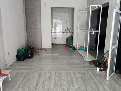 Cho thuê mặt bằng kinh doanh tại linh đàm  phù hợp bán hàng online, kho hàng. 4