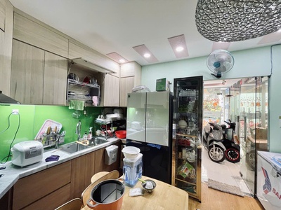 Bán nhà chính chủ - hẻm xe hơi 5m - khu phân lô - p11 bình thạnh - nguyễn văn đậu - 200m2 - 4pn lớn 4