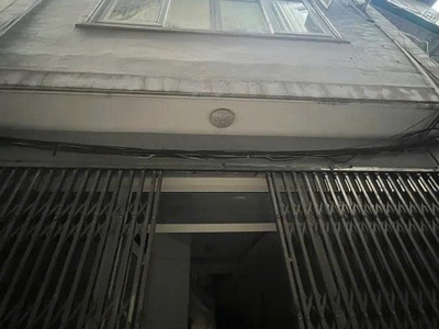  siêu phẩm ngõ phố nguyễn phúc lai   ô tô lùi tận cửa   cách phố chỉ 15m   giá tốt 0