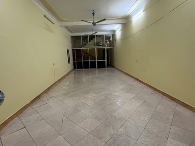 Cho thuê nhà đẹp tại ngõ 378 đường ga thái nguyên, phường quang trung, tp thái nguyên    diện tích 2