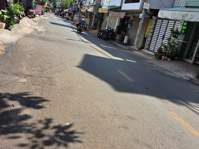 Bán nhà 6 tầng mặt tiền đường chánh hưng   p4, quận 8   ô tô đỗ cửa   khu vực tiềm năng phát triển, 1