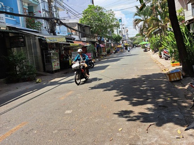 Bán nhà 6 tầng mặt tiền đường chánh hưng   p4, quận 8   ô tô đỗ cửa   khu vực tiềm năng phát triển, 2