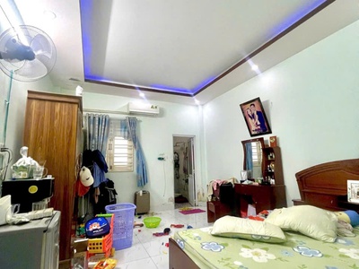 Bán nhà  đường số 8 gần chợ lk 5-6-76m2 ,4 tầng hẻm 7m khu phân lô nhỉnh 5 tỷ 4