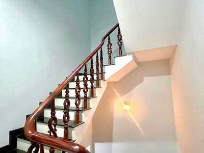 Bán nhà  đường số 8 gần chợ lk 5-6-76m2 ,4 tầng hẻm 7m khu phân lô nhỉnh 5 tỷ 3