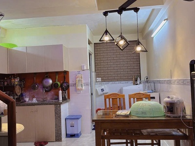 Bán gấp nhà đường số 3 bhh a hẻm 6m gần mặt tiền 45m2,3 tầng nhỉnh 5 tỷ 2