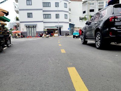 Bán nhà tên lửa bình tân - hẻm 7m - 90m - dòng tiền 15tr/th - nhỉnh 6 tỷ 1