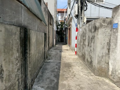 Bán nhà cấp 4 50,1m2 tại ngõ 197 Phúc Lợi, Long Biên - Gần ô tô, chợ, trường, sổ đỏ chính chủ 2