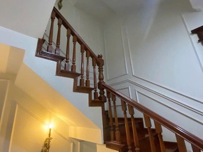 An cư lý tưởng: Nhà 75m2 tổ 5 Giang Biên, 5 tầng, gần tiện ích, sẵn sàng công chứng 3