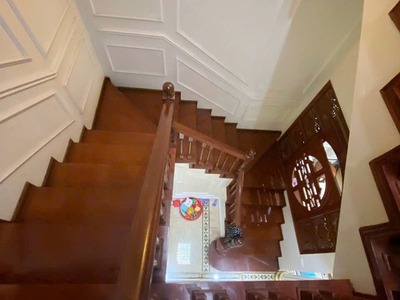 An cư lý tưởng: Nhà 75m2 tổ 5 Giang Biên, 5 tầng, gần tiện ích, sẵn sàng công chứng 4