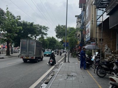 Bán nhà mặt phố Kim Ngưu, Hai Bà Trưng, thang máy, tiện kinh doanh, 5 tầng 70m2 giá 31 tỷ 0