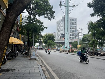 Bán nhà mặt phố Kim Ngưu, Hai Bà Trưng, thang máy, tiện kinh doanh, 5 tầng 70m2 giá 31 tỷ 2
