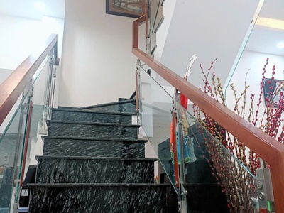 Nhà siêu đẹp 1 trệt 2 lầu Khu dân cư văn minh, Long trường, CHỈ 4,4TỶ 6