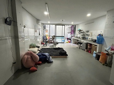 Phòng 55m2, có ban công siêu rộng ngay cầu chữ y quận 8 1
