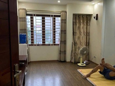 Bán nhà 56m2, mt4m, 4t, 4n, đủ công năng, bắc hồng, đông anh, 4.7 tỷ. 1
