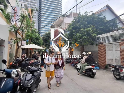 Cho thuê nhà đẹp hẻm 172 bạch đằng  khu phố hàn , phường tân lập, tp. nha trang diện tích: 76 m 1