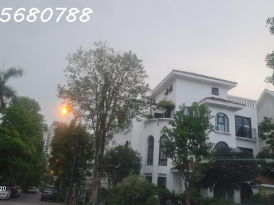 Bán biệt thự ciputra 230m2 đường 30m vỉa hè đá bóng giá 62 tỷ 1