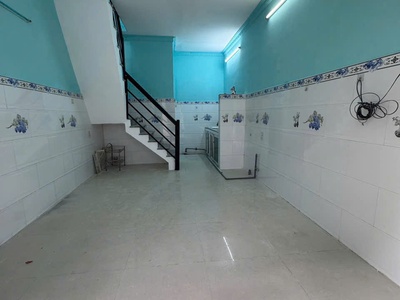 Nhà sổ hồng riêng 1 lầu đường trương thị hoa ngay siêu thị metro q12 2