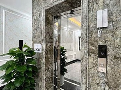 Nhỉnh 8 tỷ có ngay nhà 6 tầng thang máy sẵn sổ full nội thất tại trung tâm khương đình 4