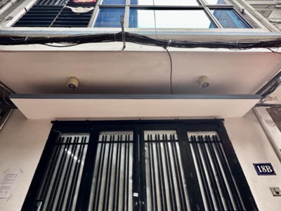 Gà đẻ trứng vàng võ chí công 45m2x6t giá 12,8 tỷ ctl 0