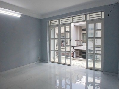Phú nhuận - siêu phẩm hẻm xe hơi hồ văn huê   4 tầng   2 sân thượng   khu kinh doanh sầm uất áo 2