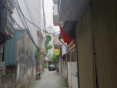 Chính chủ cần bán nhà cấp 4 khu phân lô quân đội - ô tô dt 50m2 nhỉnh 6tỷ. cạnh đh công nghiệp .aa 1