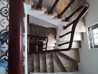 Bán nhà  vĩnh hưng 41m2. 5 tầng. mặt tiền10m. giá 6.5 tỷ hoàng mai hà nội 1