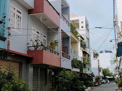 Nhà đẹp trịnh đình trọng   giáp quận 10   xe tải đậu trước nhà   ngang 4.5m chỉ nhỉnh 7 tỷ 0