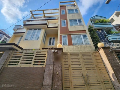 Bán nhà hẻm xe tải 1 trục đường nguyễn văn đậu, dt: 68,3m2  6x14m    4 lầu hoàn công đầy đủ 0
