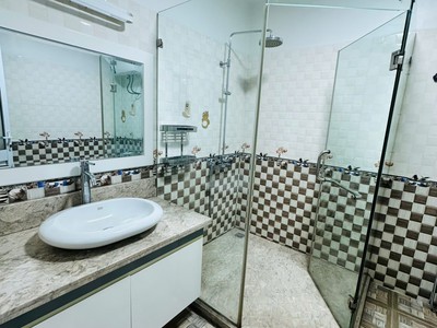 Cho thuê nhà mặt đường tại khu phân lô văn cao  số 34 thư trung 2 , đằng lâm, hải an,hải phòng 0