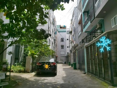 Bán nhà gò vấp, nhà 4 tầng đẹp, hẻm xe hơi dương quảng hàm ,p5, gò vấp , 50m  ,5pn, chỉ  6.7 tỷ tl 0