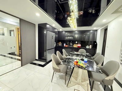 Bán nhà trung kính cầu giấy, lô góc, ôtô tránh, dân xây chât, 61m2 chỉ 18 tỷ 980 2