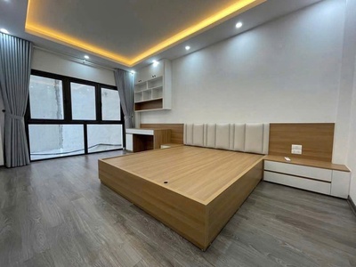  siêu phẩm hoa lâm - nhà đẹp hiếm có - thang máy - ngõ thông tứ tung   vị trí: hoa lâm, long 1
