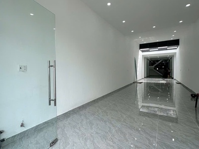 Bán nhà mặt tiền đường bùi văn ngữ   hóc môn   diện tích khủng 4.1 x 52m   nhà mới chưa qua sử dụng 1